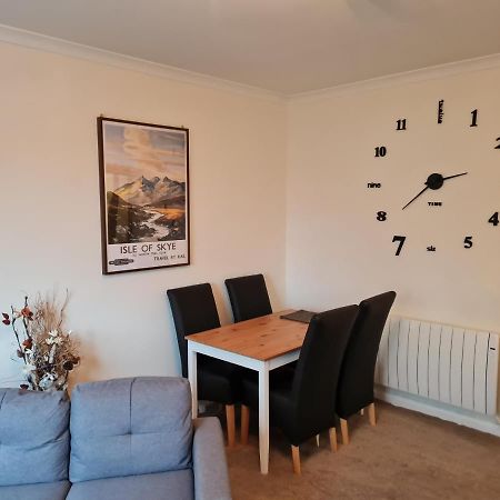 Modern Spacious Central Apartment Portree Exteriér fotografie